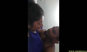 Bengali Couple’s first time lovemaking in OYO